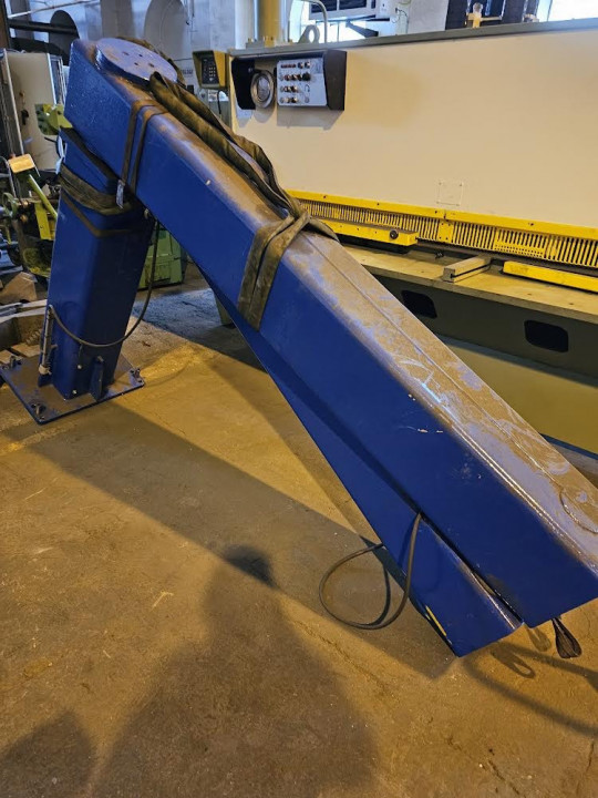 Cisaille LVD MVB 4000/8